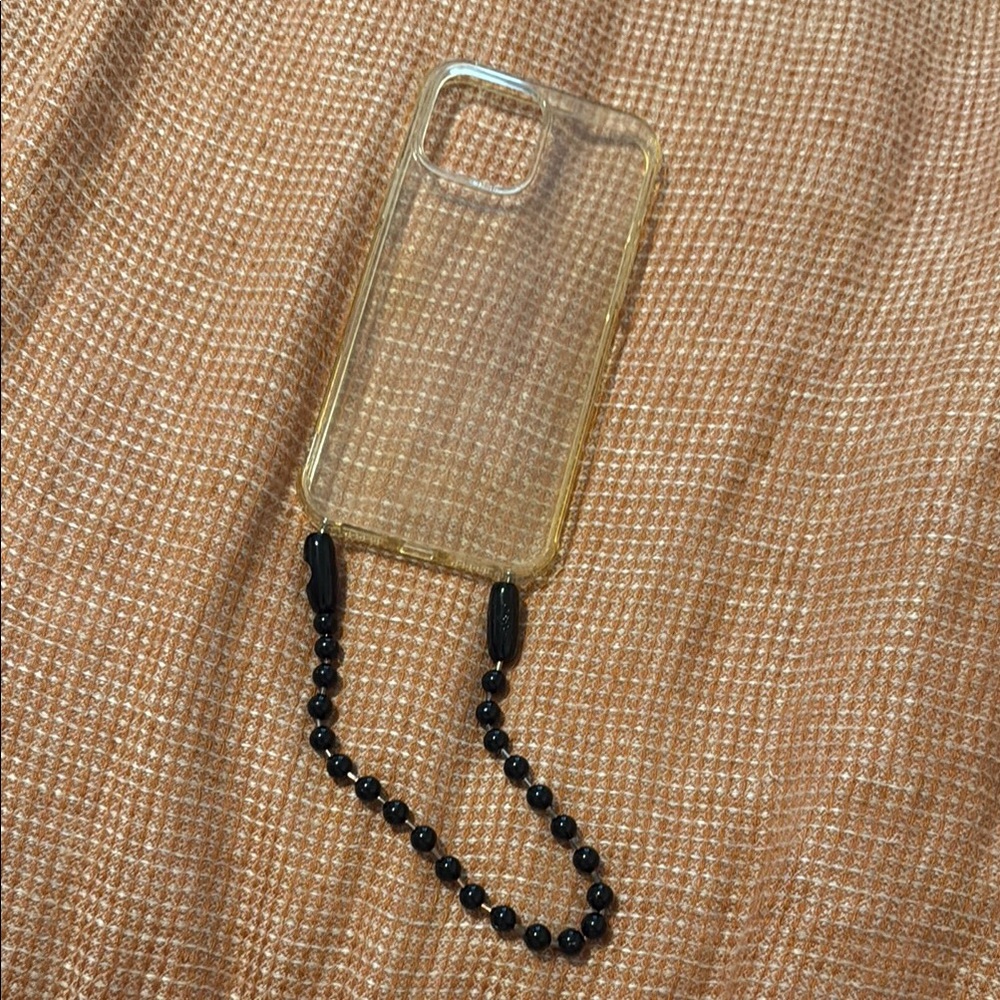 Ossa phone case and chain